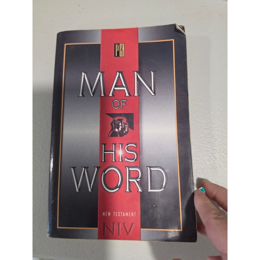 Man of His Word New‎ Testament NIV Bible Promise Keepers Men of Integrity PB
